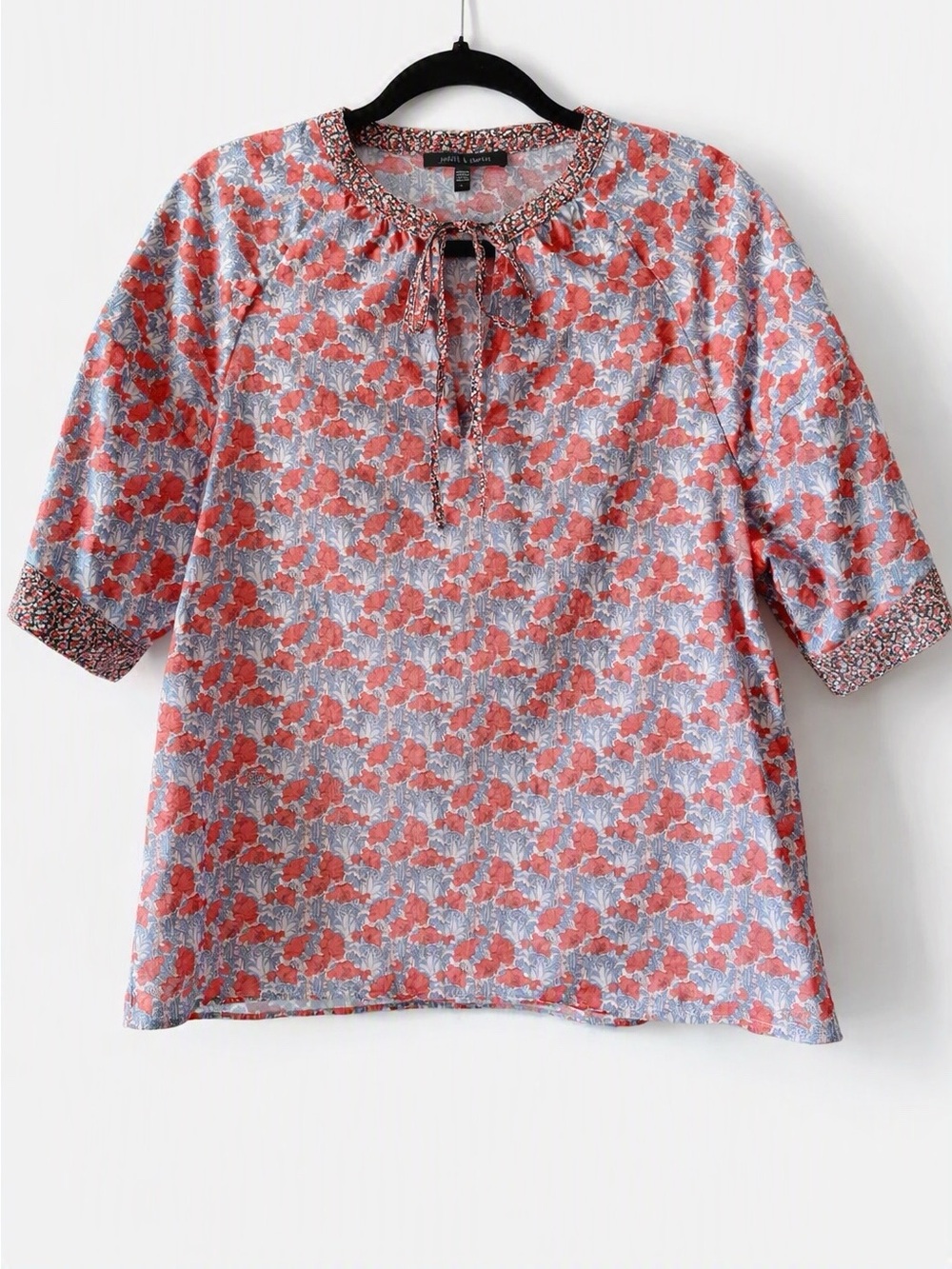 Judith and Charles Silk Cotton Red Blue Floral Tie-Neck Blouse Size 6